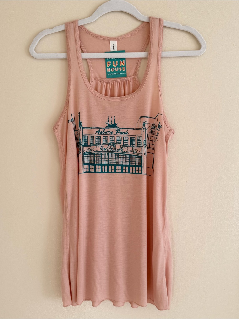 Asbury Park Fun House Arcade Tank, Peach, Size M, NWT